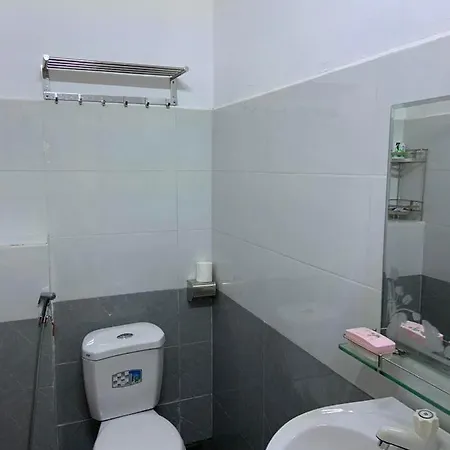 Lake View Homestay Pleiku Ngoại thất bức ảnh