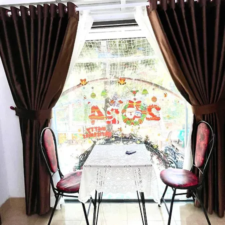 Lake View Homestay Pleiku Ngoại thất bức ảnh