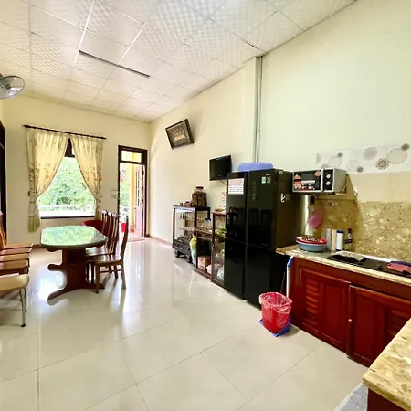Lake View Homestay Pleiku Ngoại thất bức ảnh